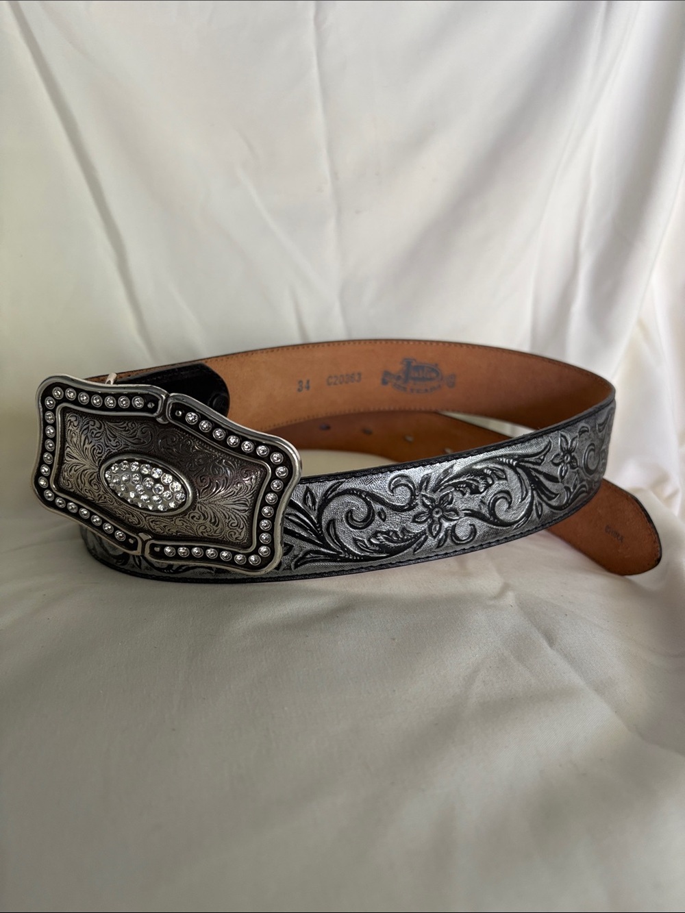 Justin Boots Women’s Leather Western Embossed Black/Silver Large Buckle Belt